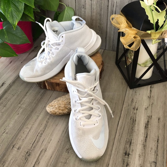 Nike Other - Men’s Air Max Infuriate Mid Basketball Shoe